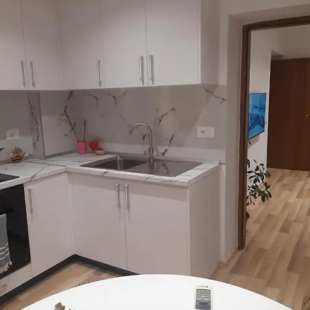 Krista Appartement